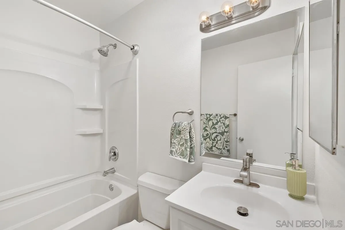 12545 Buckskin Trail Poway, CA 92064 - Photo 22 of 39