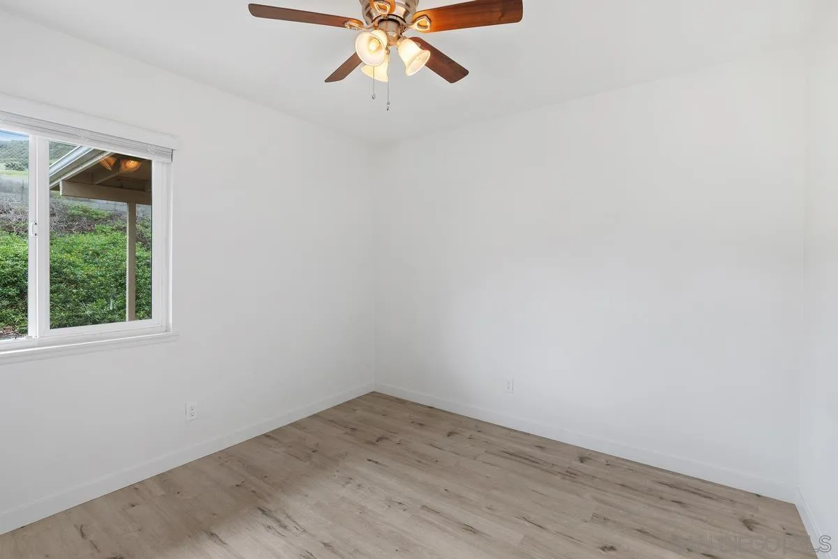 12545 Buckskin Trail Poway, CA 92064 - Photo 23 of 39