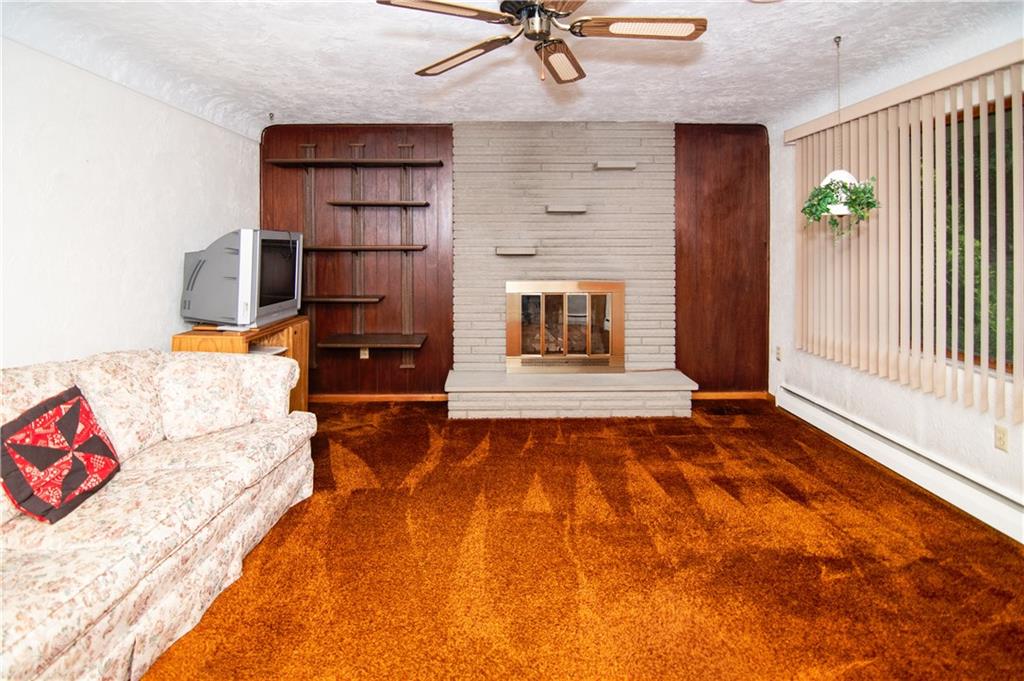 373 Pine Hollow Road Trafford, PA 15085 - Photo 3 of 25 Gallery Image 3