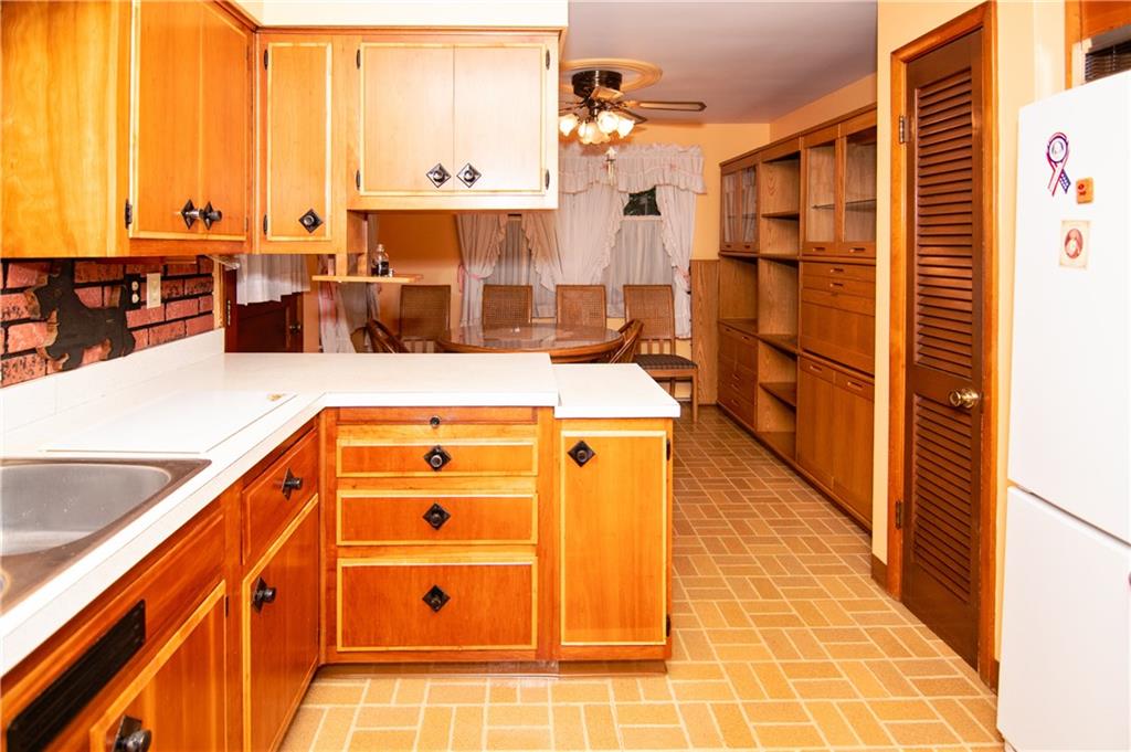 373 Pine Hollow Road Trafford, PA 15085 - Photo 8 of 25 Gallery Image 8
