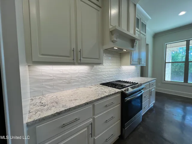 $370,000 | 731 Glenwild Drive, Canton, MS 39046