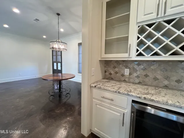 $370,000 | 731 Glenwild Drive, Canton, MS 39046