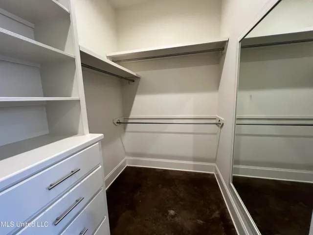 $370,000 | 731 Glenwild Drive, Canton, MS 39046