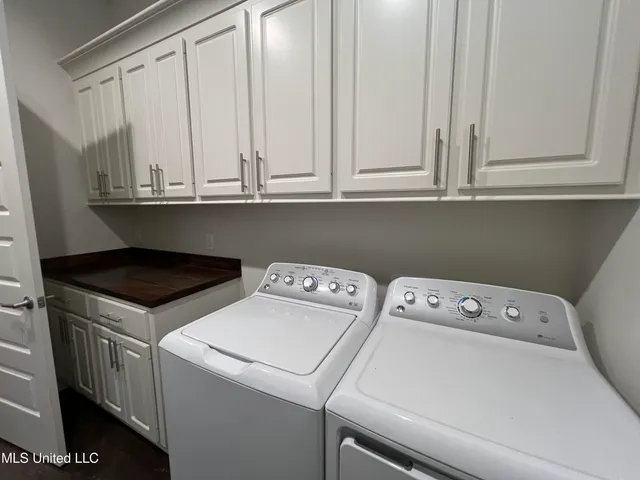 $370,000 | 731 Glenwild Drive, Canton, MS 39046