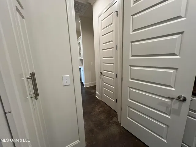 $370,000 | 731 Glenwild Drive, Canton, MS 39046