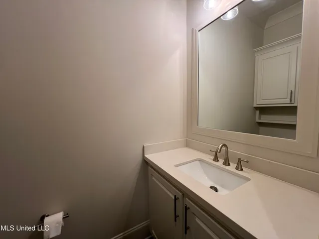 $370,000 | 731 Glenwild Drive, Canton, MS 39046