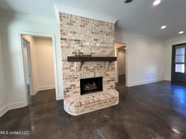 $370,000 | 731 Glenwild Drive, Canton, MS 39046