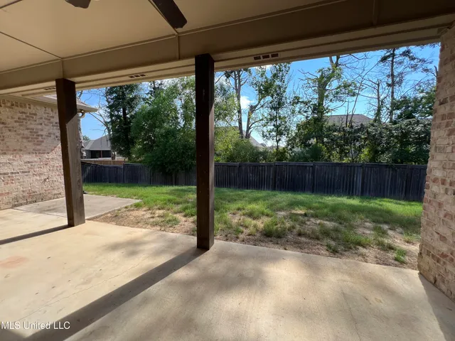 $370,000 | 731 Glenwild Drive, Canton, MS 39046