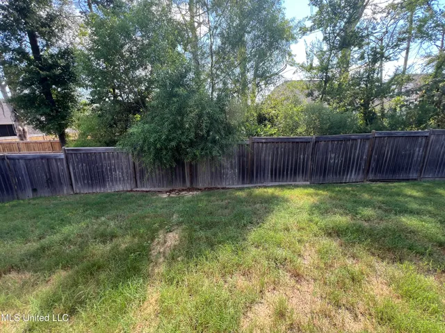 $370,000 | 731 Glenwild Drive, Canton, MS 39046