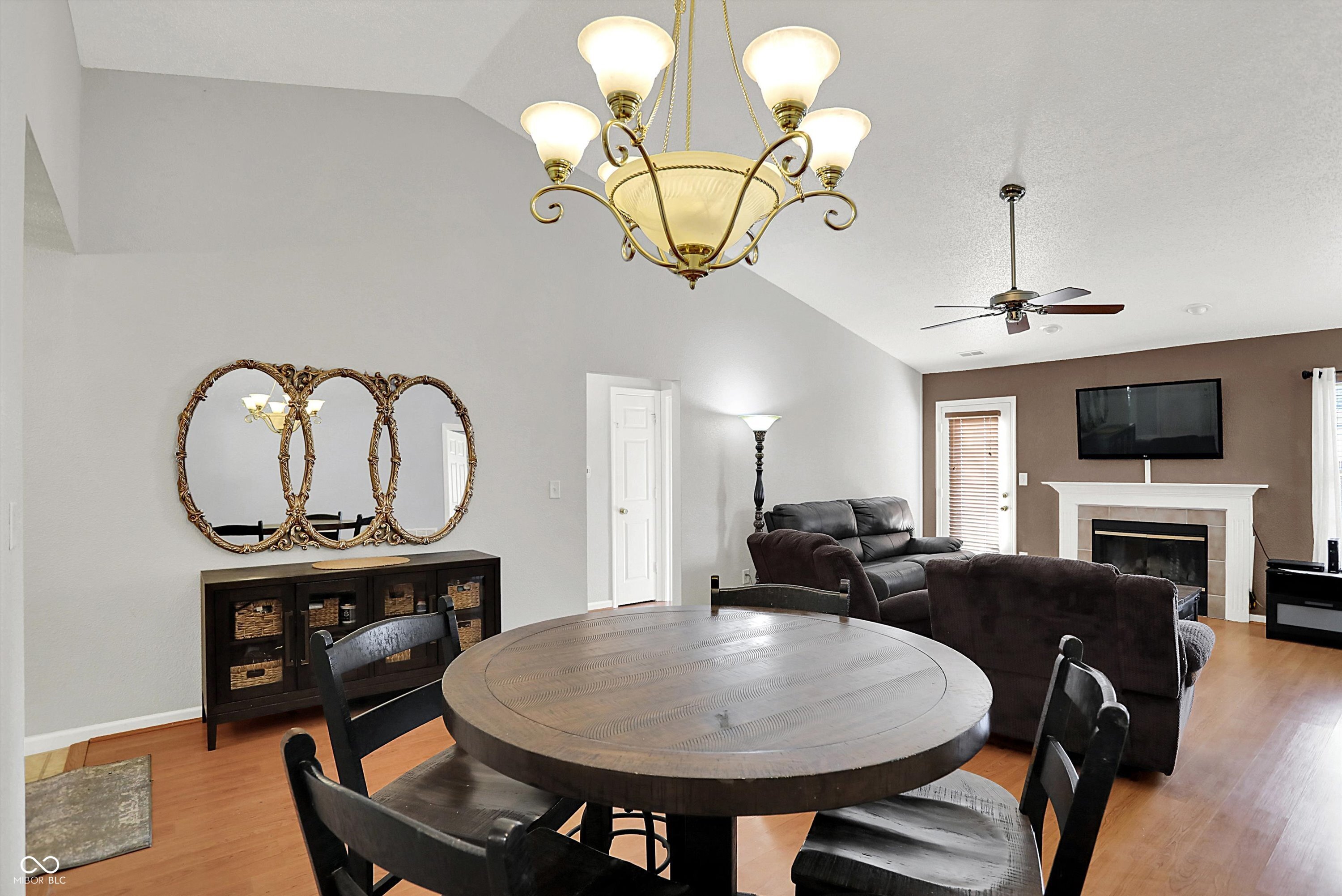 8108 Garden Ridge Road Indianapolis, IN 46237 - Photo 5 of 19