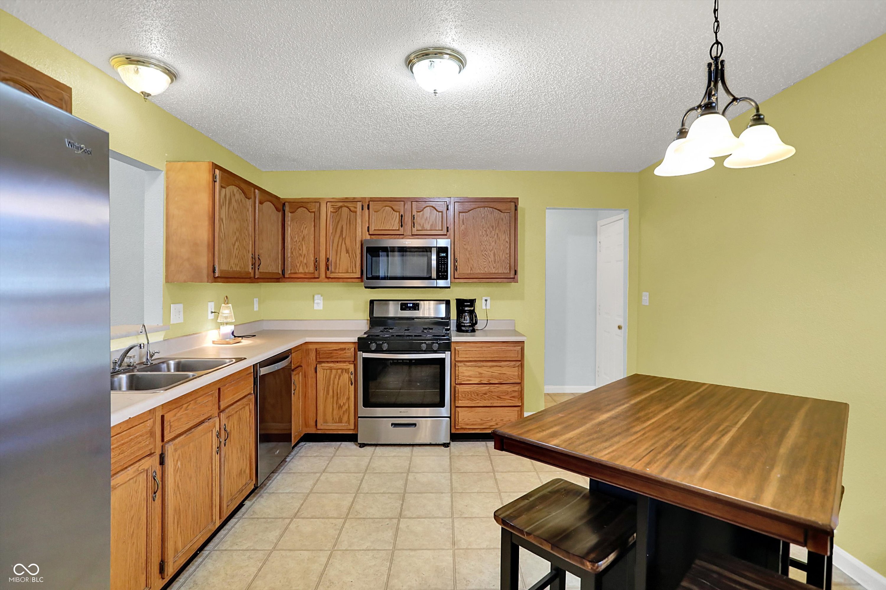 8108 Garden Ridge Road Indianapolis, IN 46237 - Photo 8 of 19