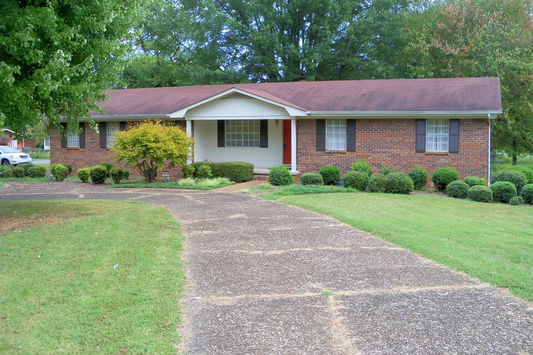 2020 Georgetown Road Northwest Cleveland, TN 37311 - Photo 2 of 21 100_1102