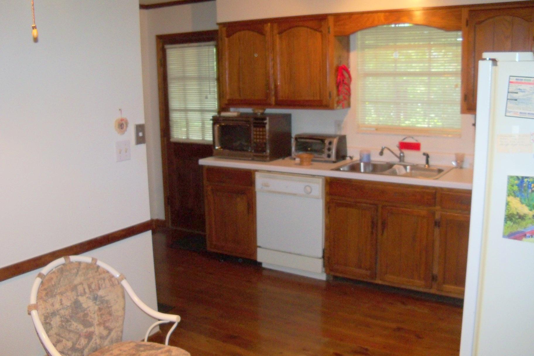 2020 Georgetown Road Northwest Cleveland, TN 37311 - Photo 6 of 21 100_1111