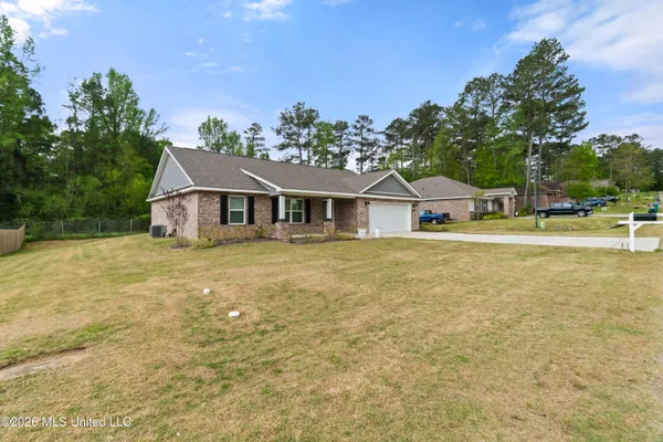 $279,900 | 13 Vermont Drive, Petal, MS 39465