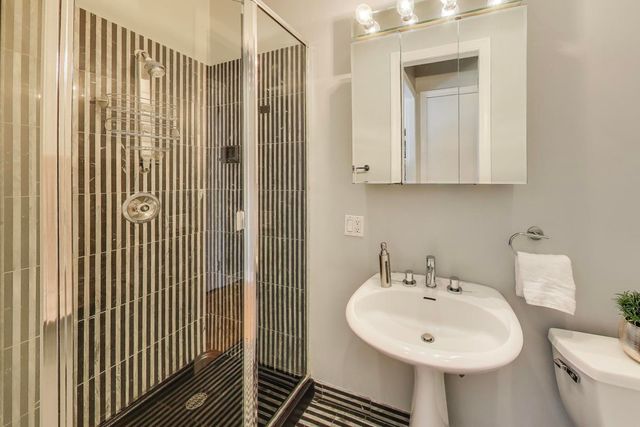 $1,799,990 | 541 West Belmont Avenue, Chicago, IL 60657