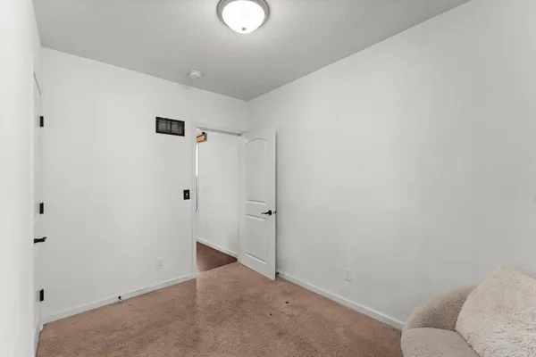 $225,000 | 602 Edmund Avenue West, St. Paul, MN 55103