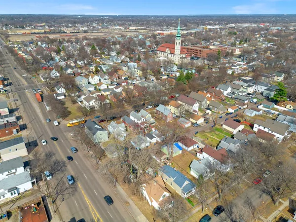 $225,000 | 602 Edmund Avenue West, St. Paul, MN 55103