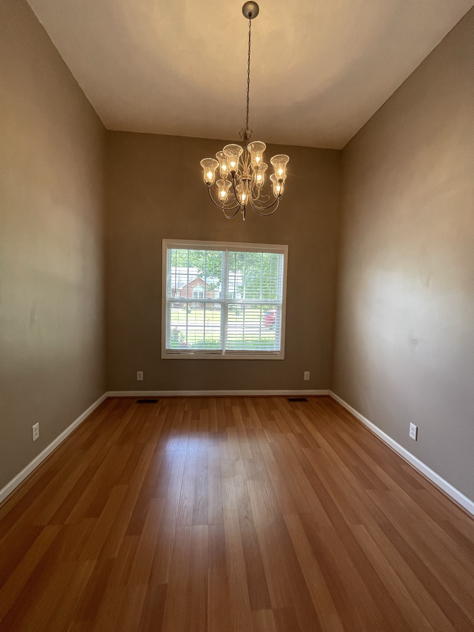 113 Foxrun Springfield, TN 37172 - Photo 24 of 45 Gallery Image 24