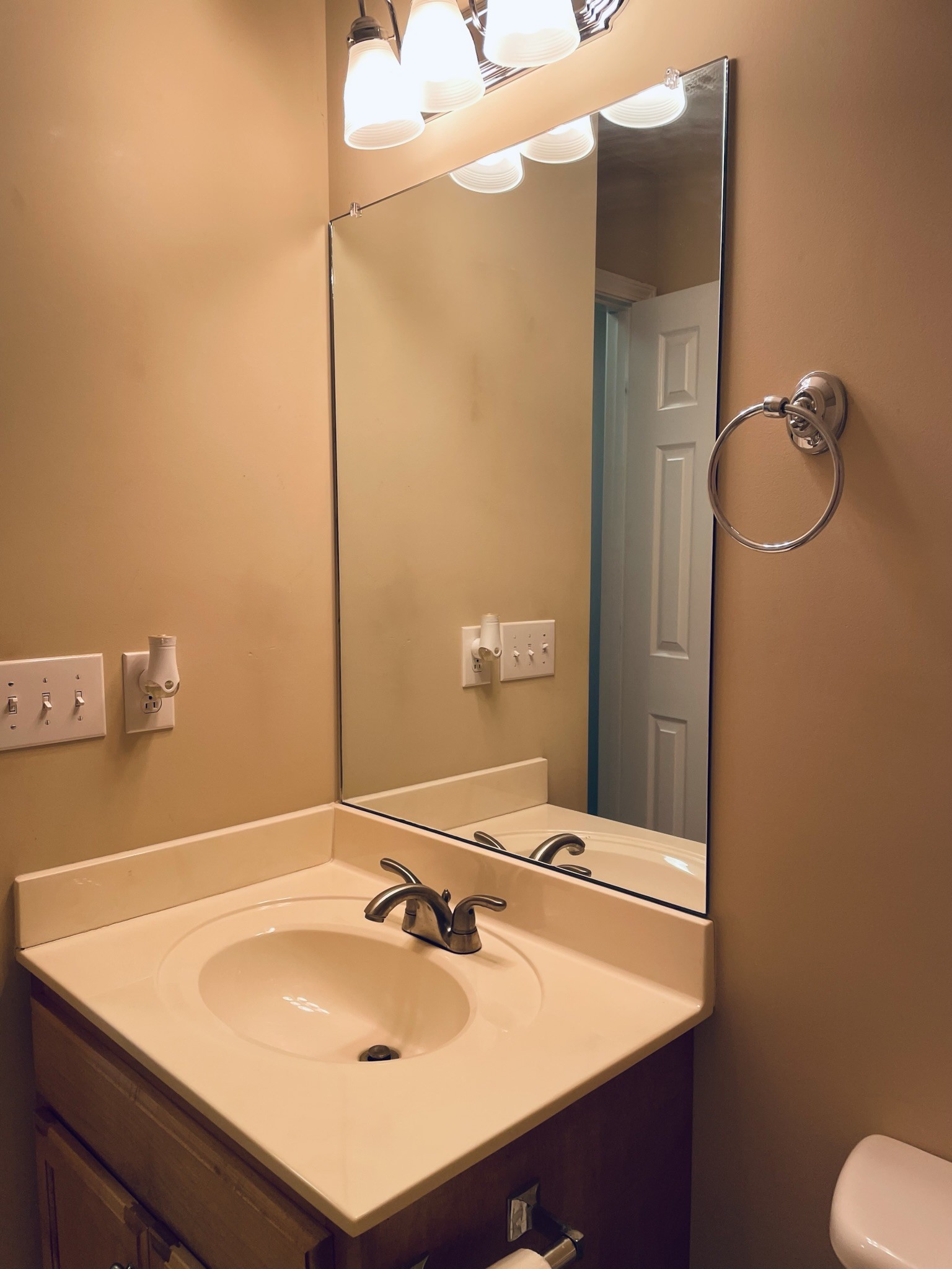 113 Foxrun Springfield, TN 37172 - Photo 34 of 45 Gallery Image 34