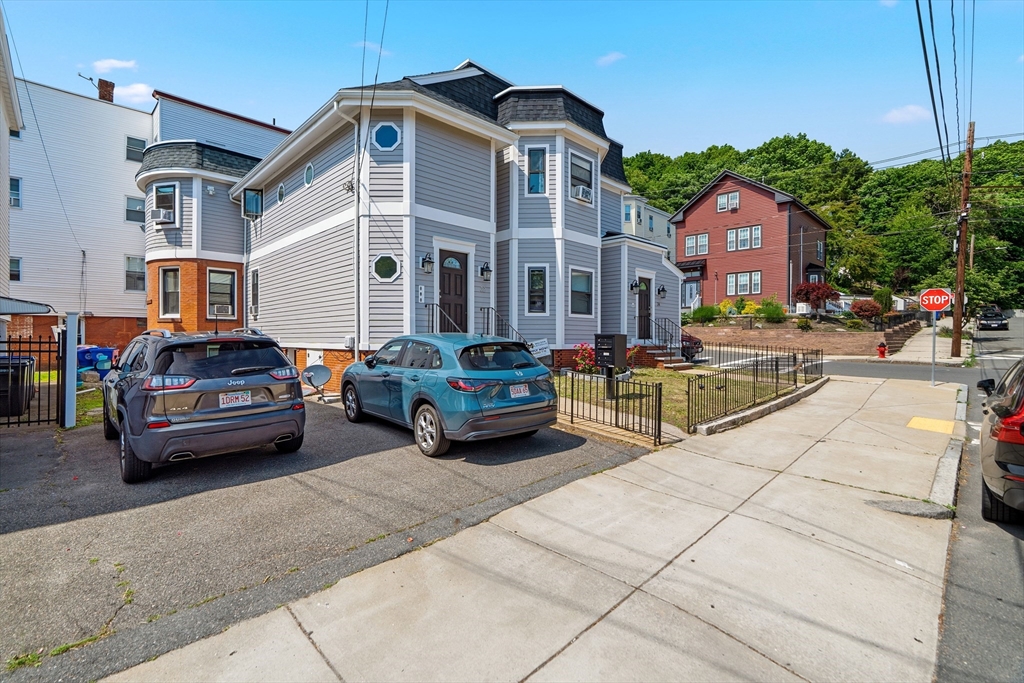 34 Gardner Street Chelsea, MA 02150 - Photo 6 of 27