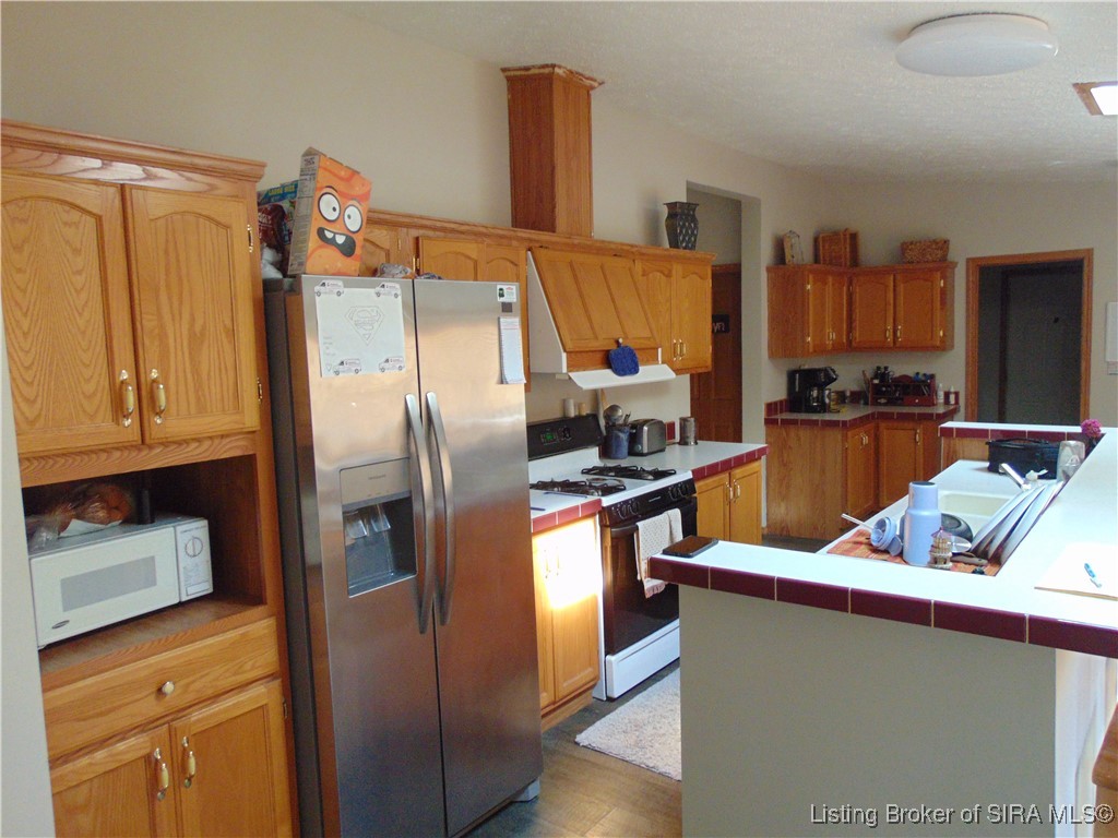 10737 North Reynolds Road Dupont, IN 47231 - Photo 2 of 13 Gallery Image 2