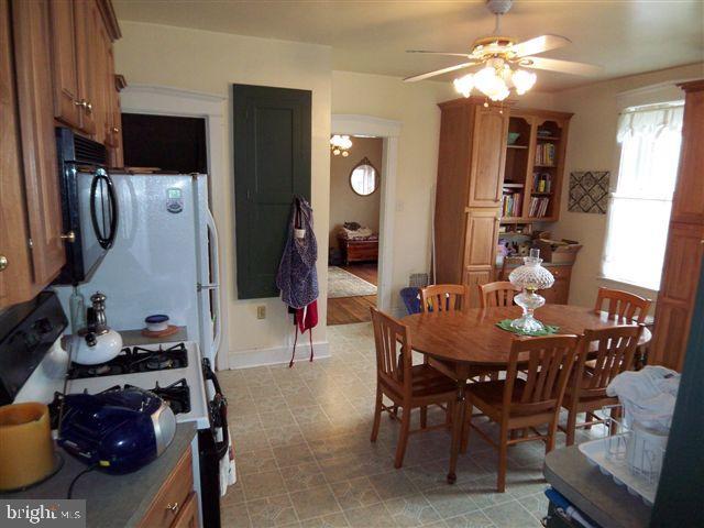 415 East Main Street Lititz, PA 17543 - Photo 9 of 15