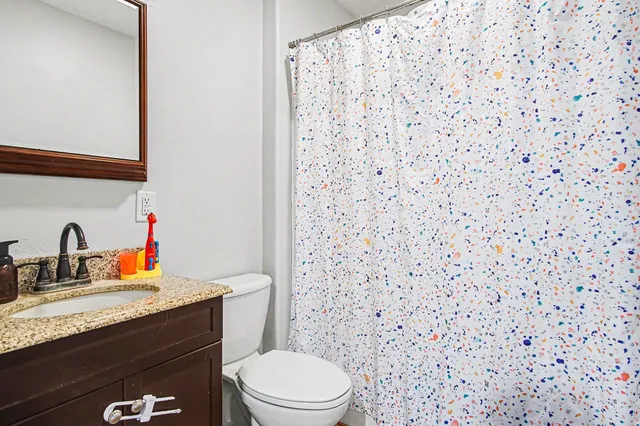 $289,900 | 406 South 3rd Street, Beaver Creek, MN 56116