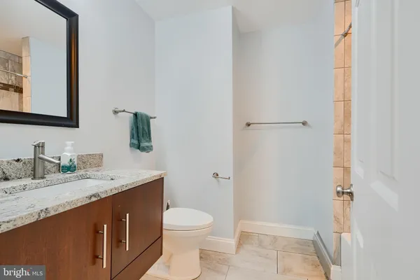 $2,950 | 10 East Lee Street, Unit 706, Baltimore, MD 21202