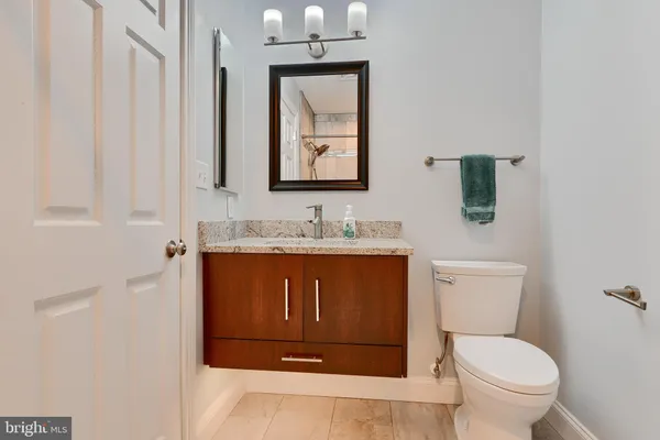 $2,950 | 10 East Lee Street, Unit 706, Baltimore, MD 21202
