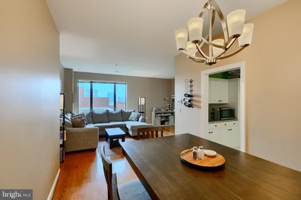 $2,950 | 10 East Lee Street, Unit 706, Baltimore, MD 21202