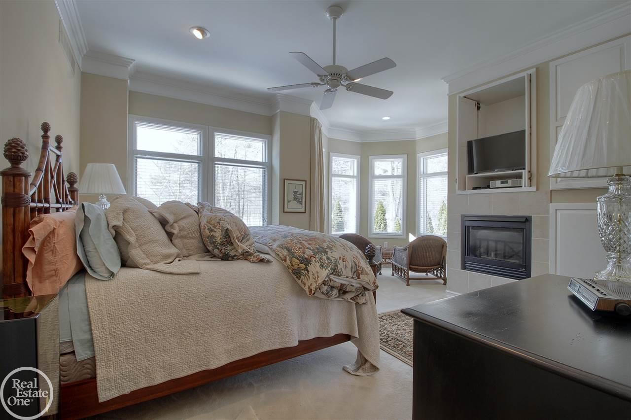 70901 Carnegie Lane Romeo, MI 48065 - Photo 24 of 51 50001064-23.JPG