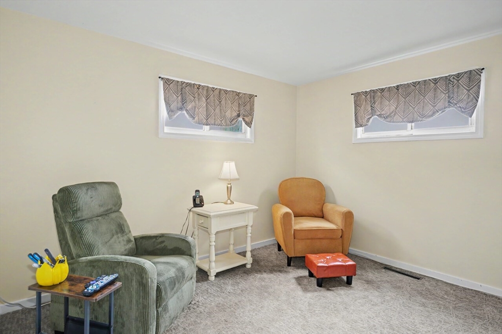 30 Birch Hill Road Ashland, MA 01721 - Photo 12 of 31