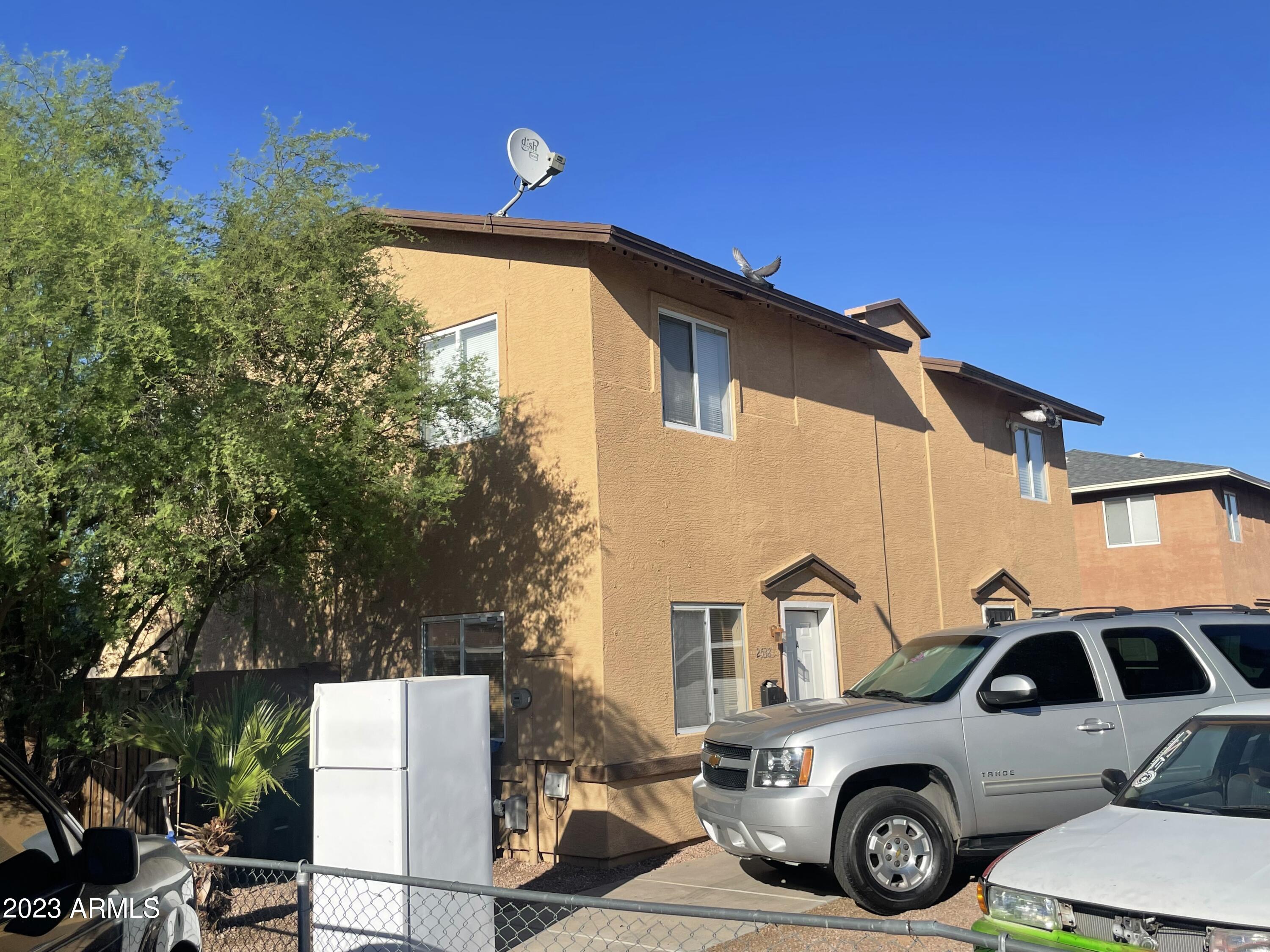 2538 West Ocotillo Road Phoenix, AZ 85017 - Photo 7 of 9 IMG_1606