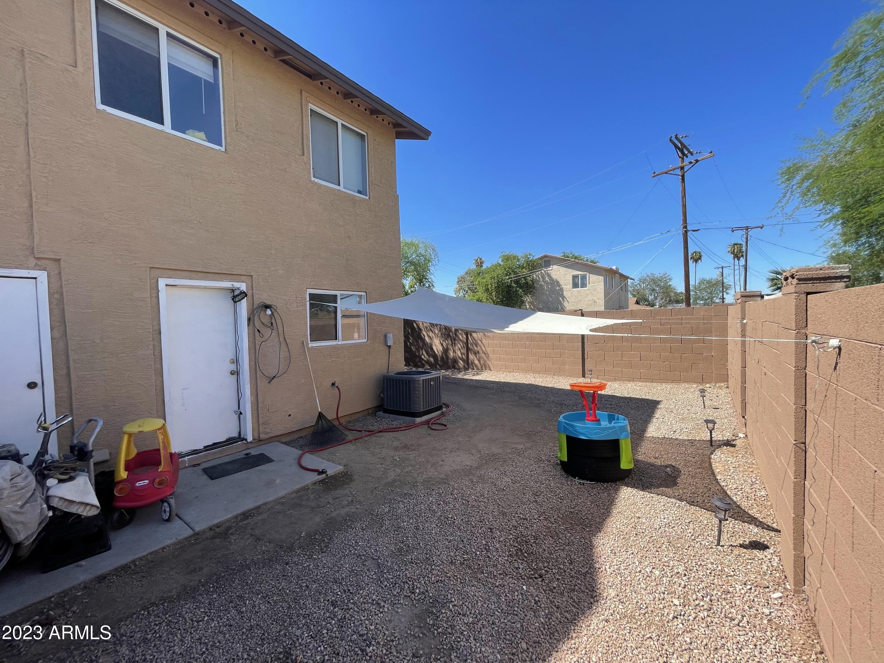 2538 West Ocotillo Road Phoenix, AZ 85017 - Photo 9 of 9 IMG_1549