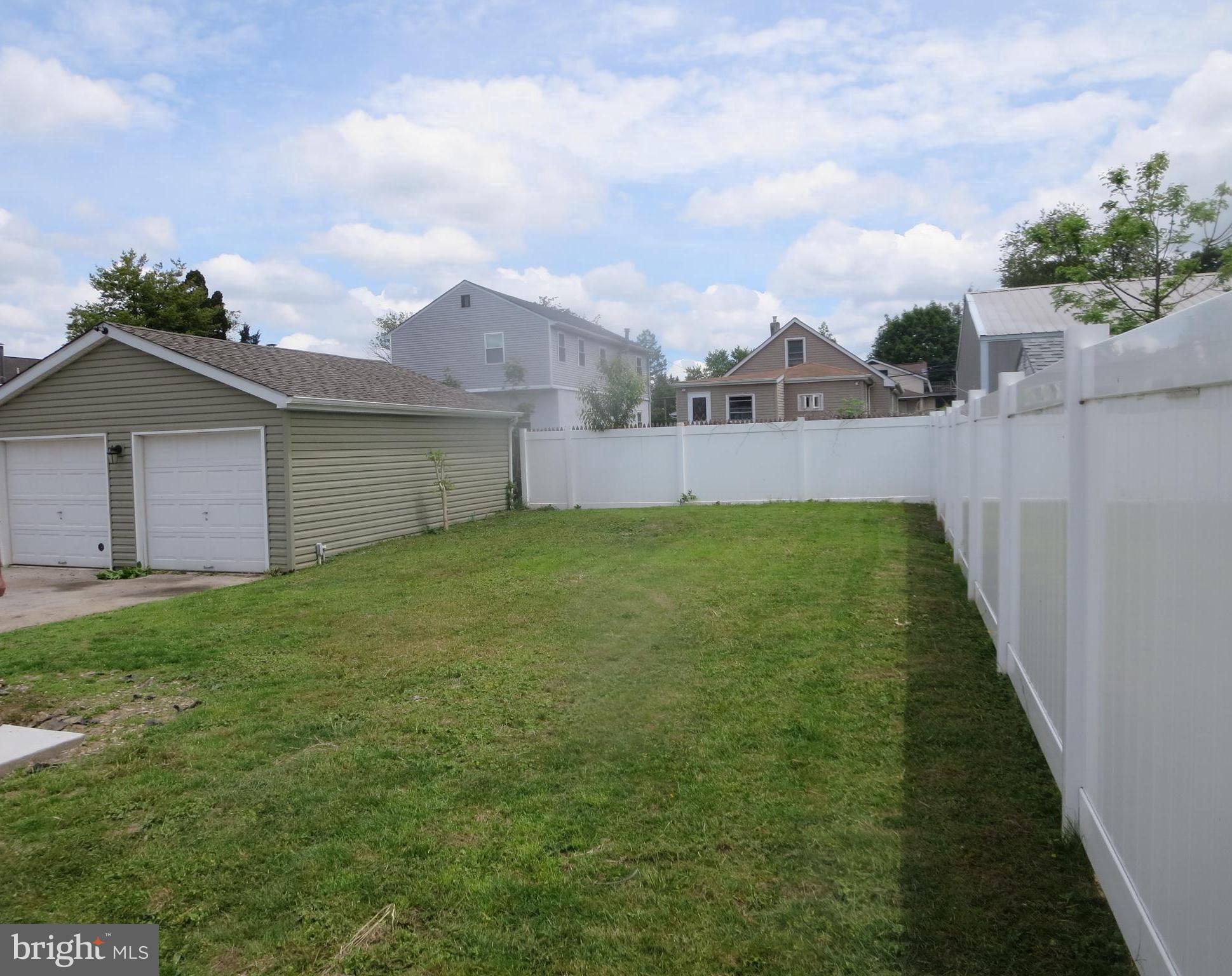 1127 3rd Avenue Croydon, PA 19021 - Photo 2 of 46 Gallery Image 2