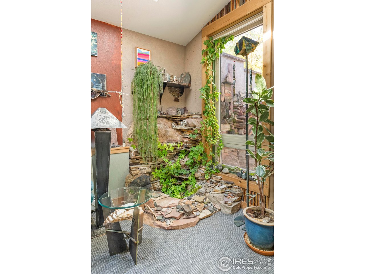 636 Marine Street Boulder, CO 80302 - Photo 44 of 46 a room with a lot of flower plants