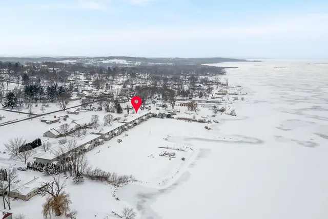 $324,000 | 178 East Front, Unit 14, Marquette, WI 53947