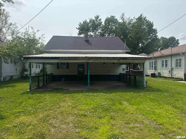 $85,000 | 709 South Virginia Avenue, Marion, IL 62959