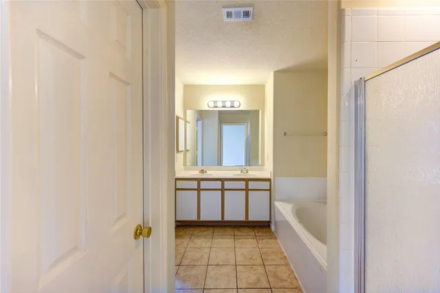 $249,990 | 19506 Lighthouse Scene Lane, Cypress, TX 77433