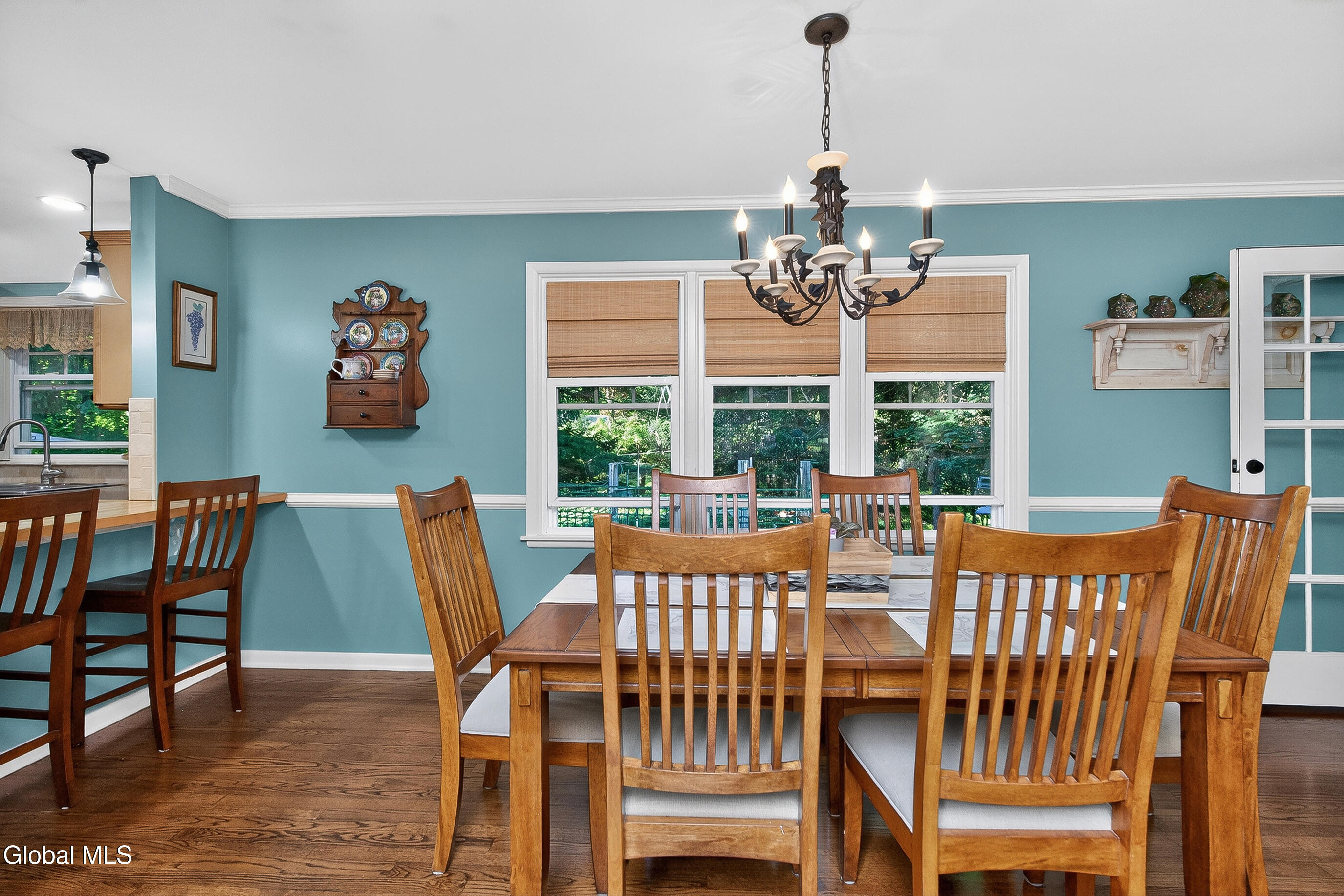 2 Avon Road Bethlehem, NY 12054 - Photo 15 of 40 025-2-Avon-Road-Delmar-NY-12054