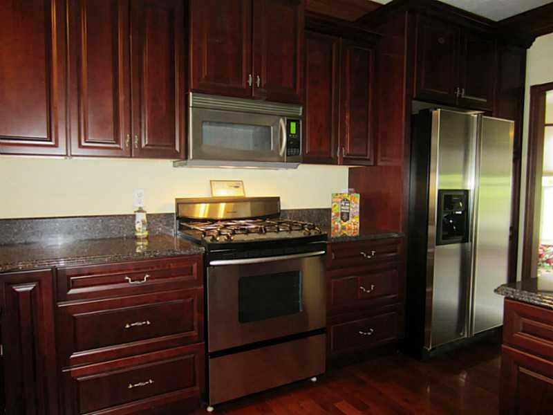 77 Shenot Road Wexford, PA 15090 - Photo 11 of 25 Kitchen.