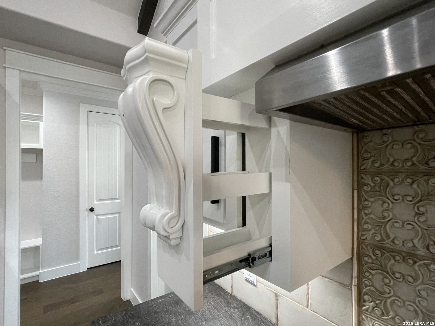 18 Valley View Uvalde, TX 78801 - Photo 12 of 46