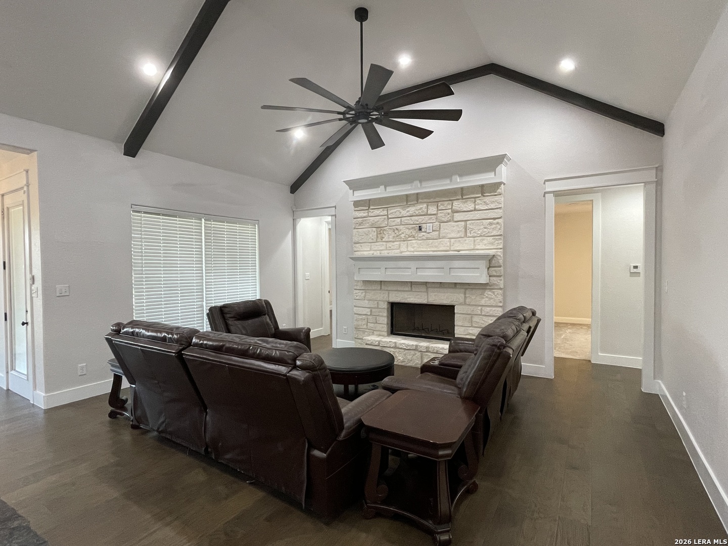 18 Valley View Uvalde, TX 78801 - Photo 16 of 46