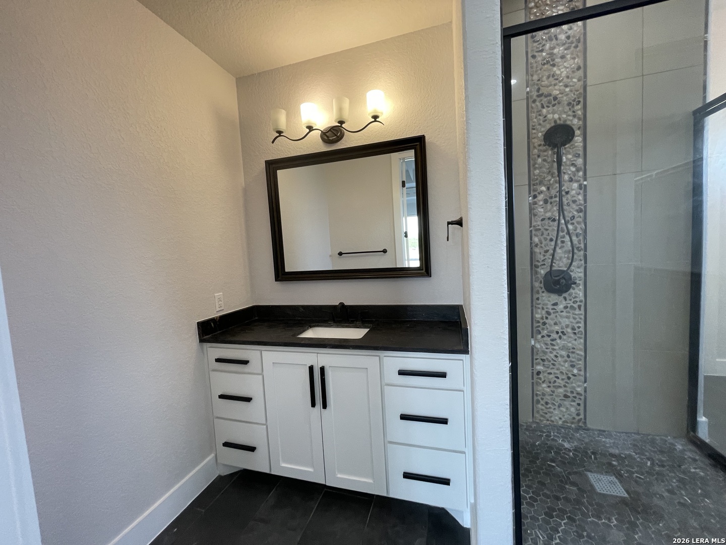 18 Valley View Uvalde, TX 78801 - Photo 21 of 46