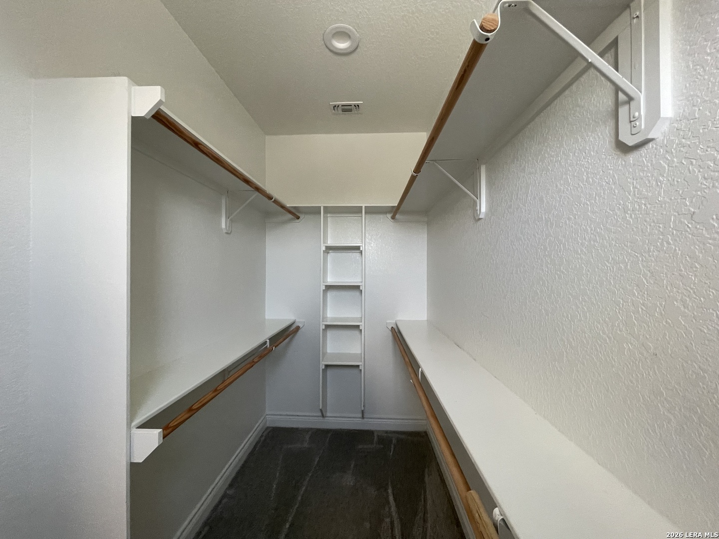 18 Valley View Uvalde, TX 78801 - Photo 24 of 46