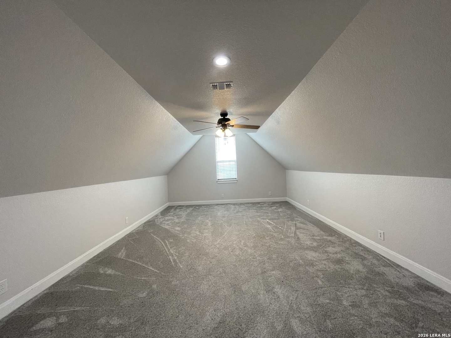 18 Valley View Uvalde, TX 78801 - Photo 39 of 46