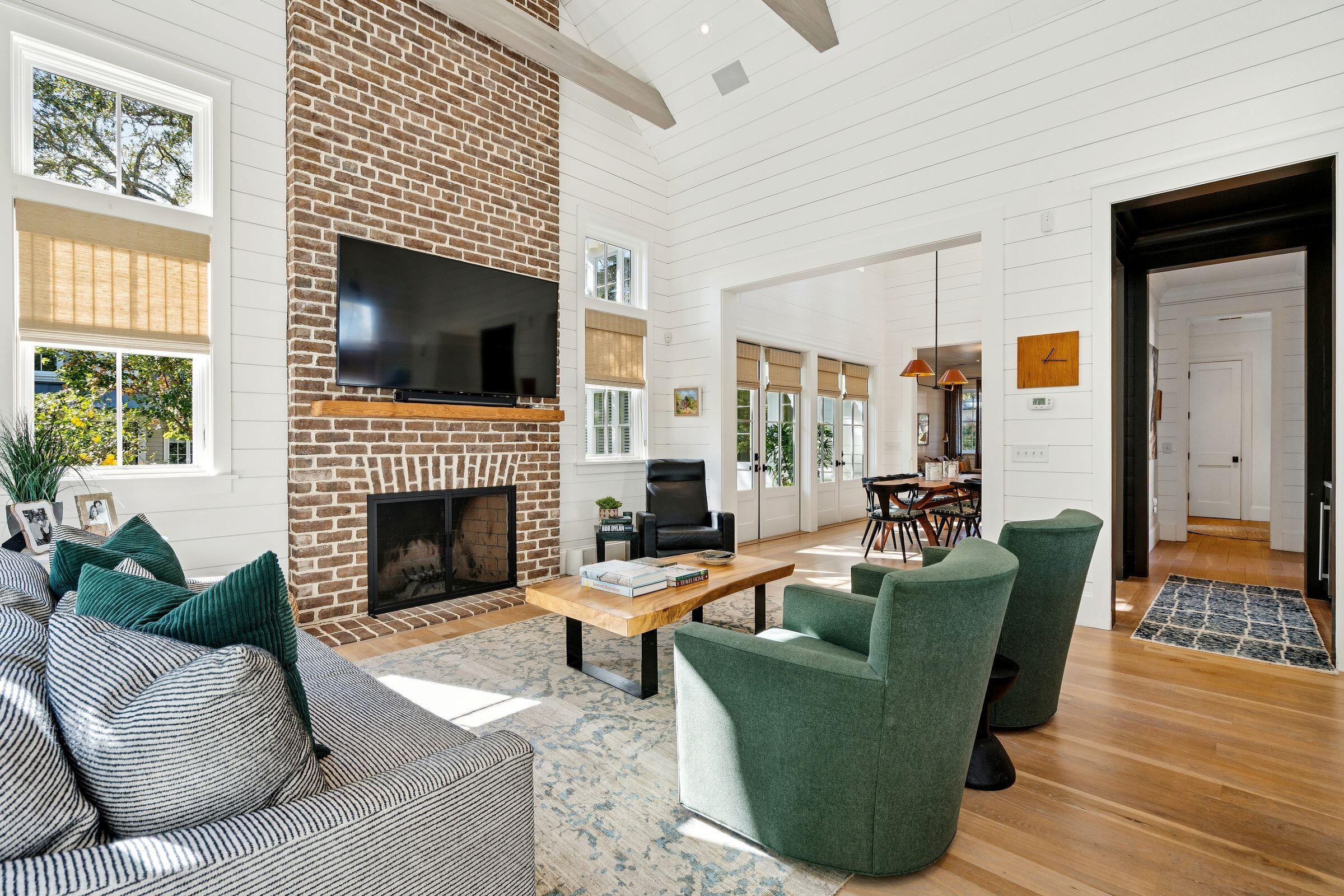 105 Friend Street Mount Pleasant, SC 29464 - Photo 15 of 62 105FriendSt-KeenEyeMarketing-034