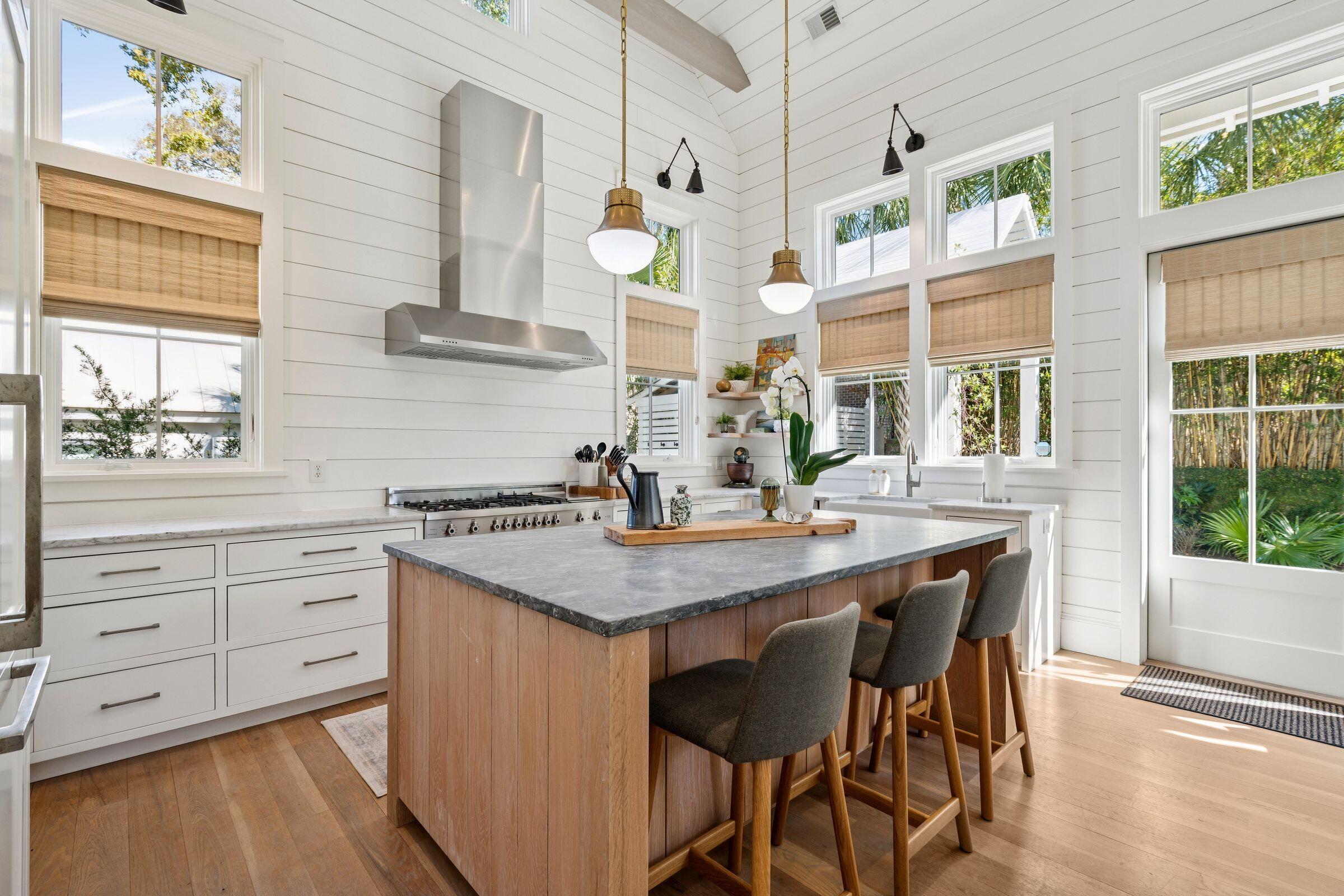 105 Friend Street Mount Pleasant, SC 29464 - Photo 18 of 62 105FriendSt-KeenEyeMarketing-037