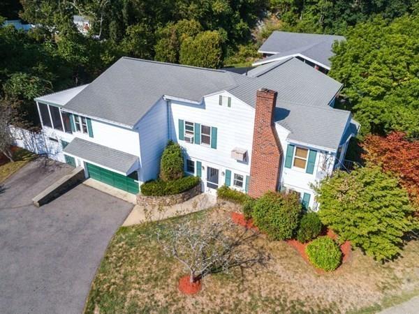 15 Bradley Road Salem, MA 01970 - Photo 1 of 31 Gallery Image 1
