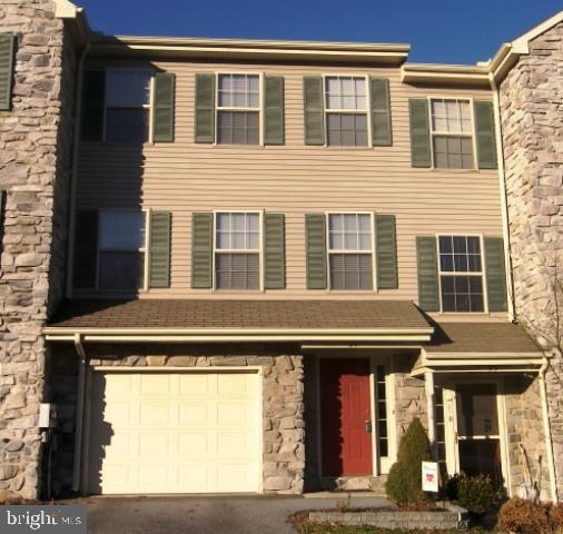37 Tupelo Street Lititz, PA 17543 - Photo 1 of 12